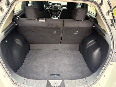 Used 2019 Nissan Leaf S w/ S Charge Package image 21