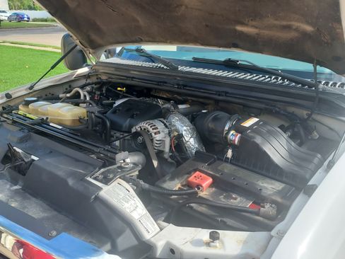 Used 2000 Ford F250 2WD SuperCab Super Duty image 12