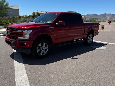Used 2018 Ford F150 Lariat RWD image 2