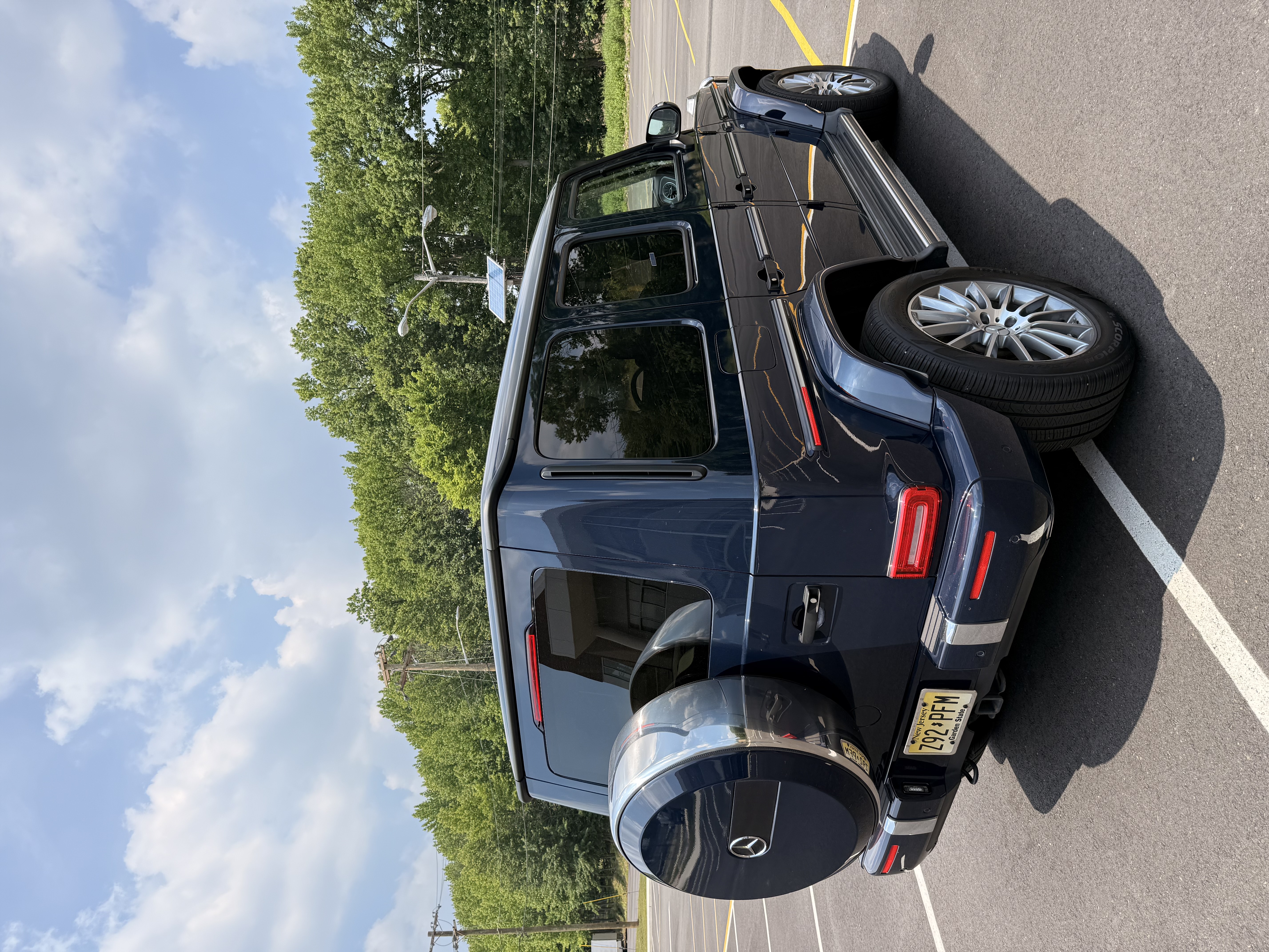 Used 2021 Mercedes-Benz G 550 image 10