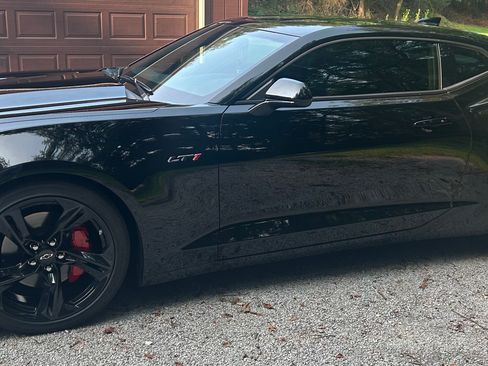 Used 2021 Chevrolet Camaro LT w/ RS Package RWD image 4