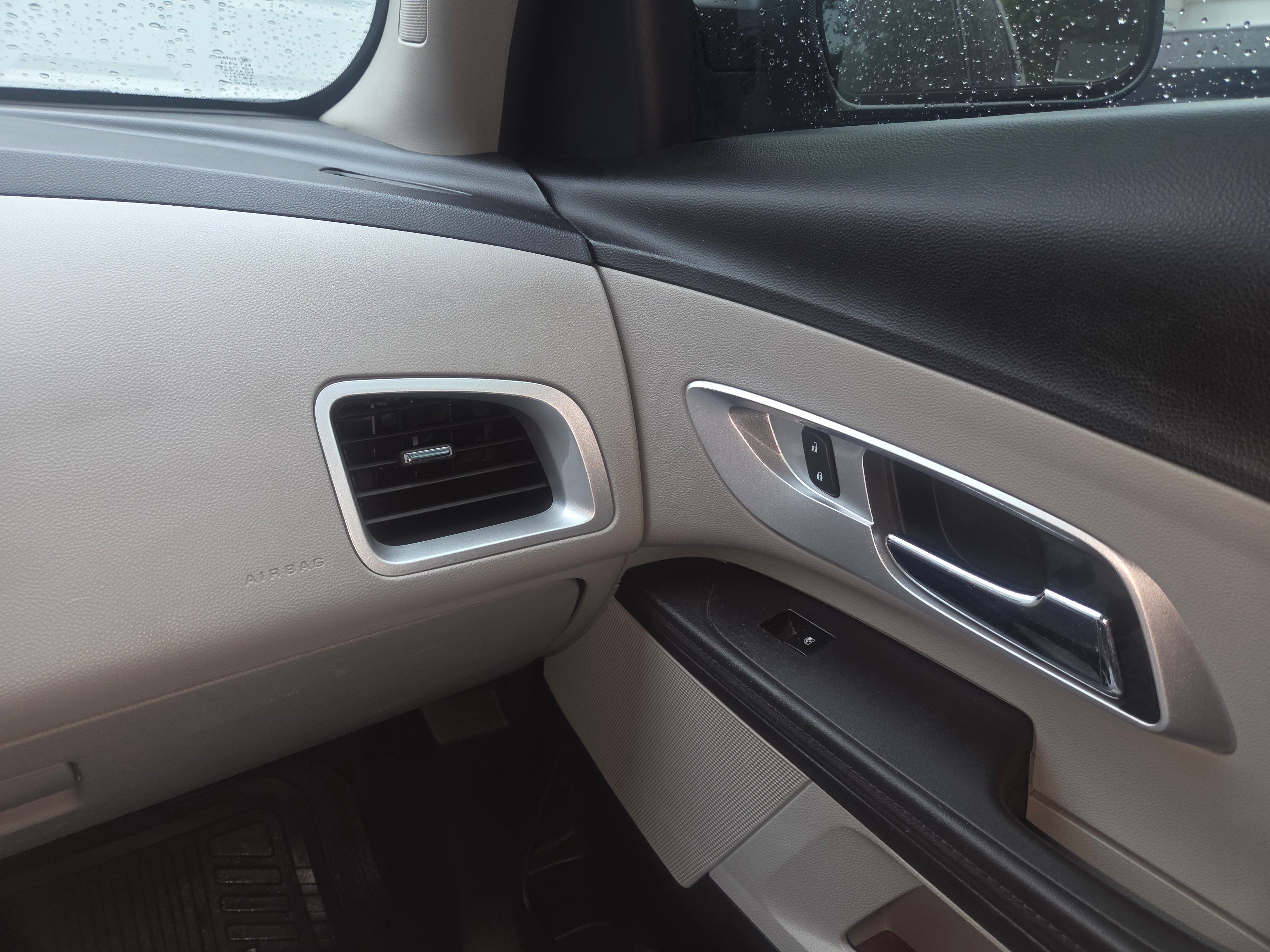 Used 2015 Chevrolet Equinox LS w/ LPO, Protection Package FWD image 13
