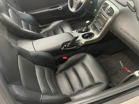 Used 2007 Chevrolet Corvette Coupe image 13