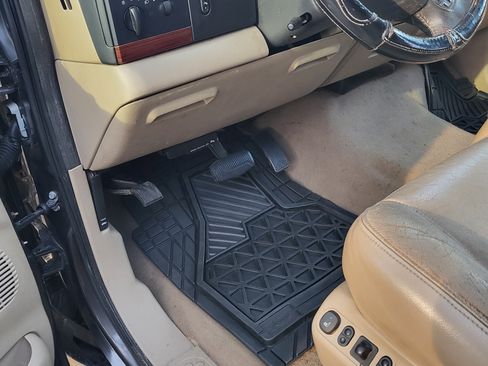 Used 2007 Ford F350 Lariat image 18