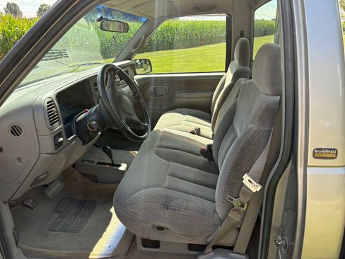 Used 1998 Chevrolet Silverado 2500 4x4 Regular Cab w/ Preferred Equipment Group 2 image 13
