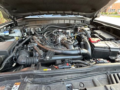 Used 2023 Ford Bronco Wildtrak image 22