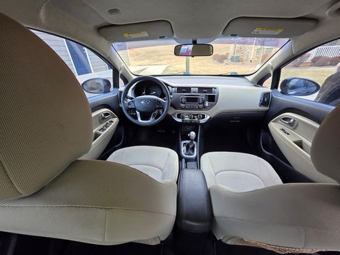 Used 2013 Kia Rio EX image 12