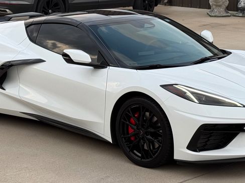 Used 2024 Chevrolet Corvette Stingray Preferred Cpe w/ Z51 Performance Package image 4