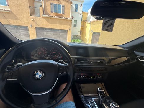 Used 2012 BMW 535i xDrive Sedan image 6
