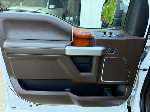 Used 2018 Ford F150 King Ranch w/ Equipment Group 601A Luxury image 19