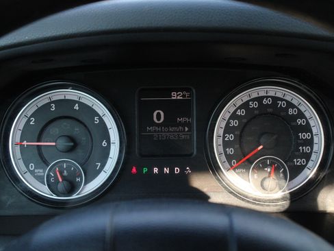 Used 2015 RAM 1500 Tradesman w/ Power & Remote Entry Group image 17