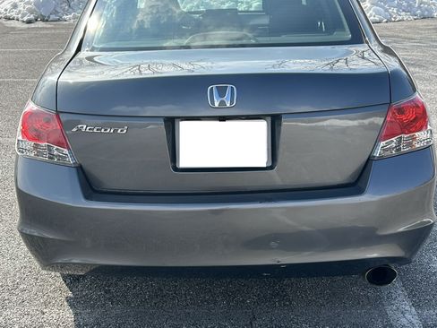 Used 2010 Honda Accord EX image 10