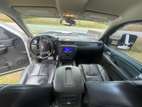 Used 2008 Chevrolet Silverado 2500 LTZ w/ Safety Package image 4
