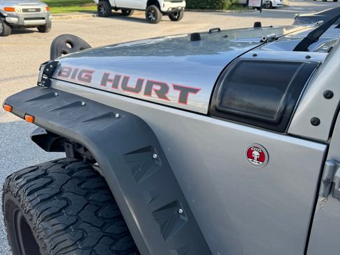 Used 2013 Jeep Wrangler Sport w/ Connectivity Group image 2