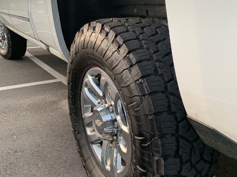 Used 2018 Chevrolet Silverado 2500 LTZ w/ Duramax Plus Package AWD/4WD image 13