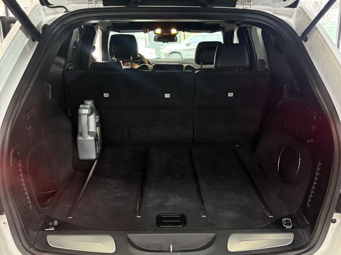 Used 2015 Jeep Grand Cherokee SRT w/ Quick Order Package 26J image 8