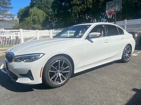 Used 2019 BMW 330i xDrive Sedan w/ Convenience Package AWD/4WD image 29