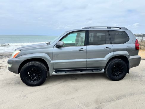Used 2005 Lexus GX 470 AWD/4WD image 4