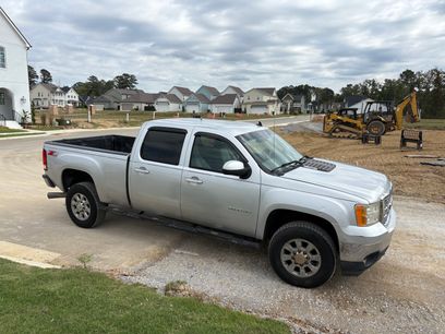 Used 2014 GMC Sierra 2500 SLT w/ SLT Convenience Package