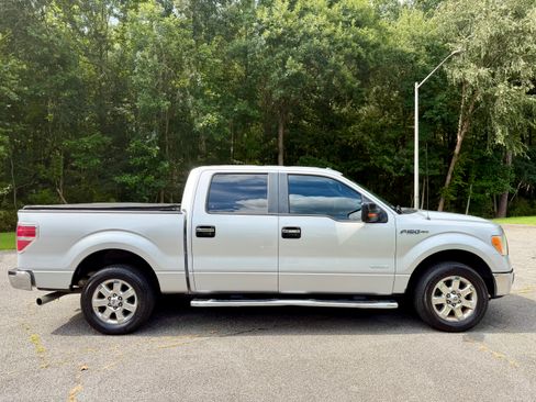 Used 2013 Ford F150 XLT w/ Luxury Equipment Group RWD image 4