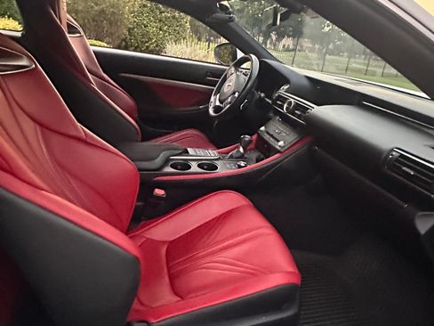 Used 2015 Lexus RC F image 6