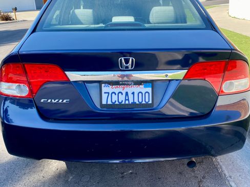 Used 2010 Honda Civic LX image 11