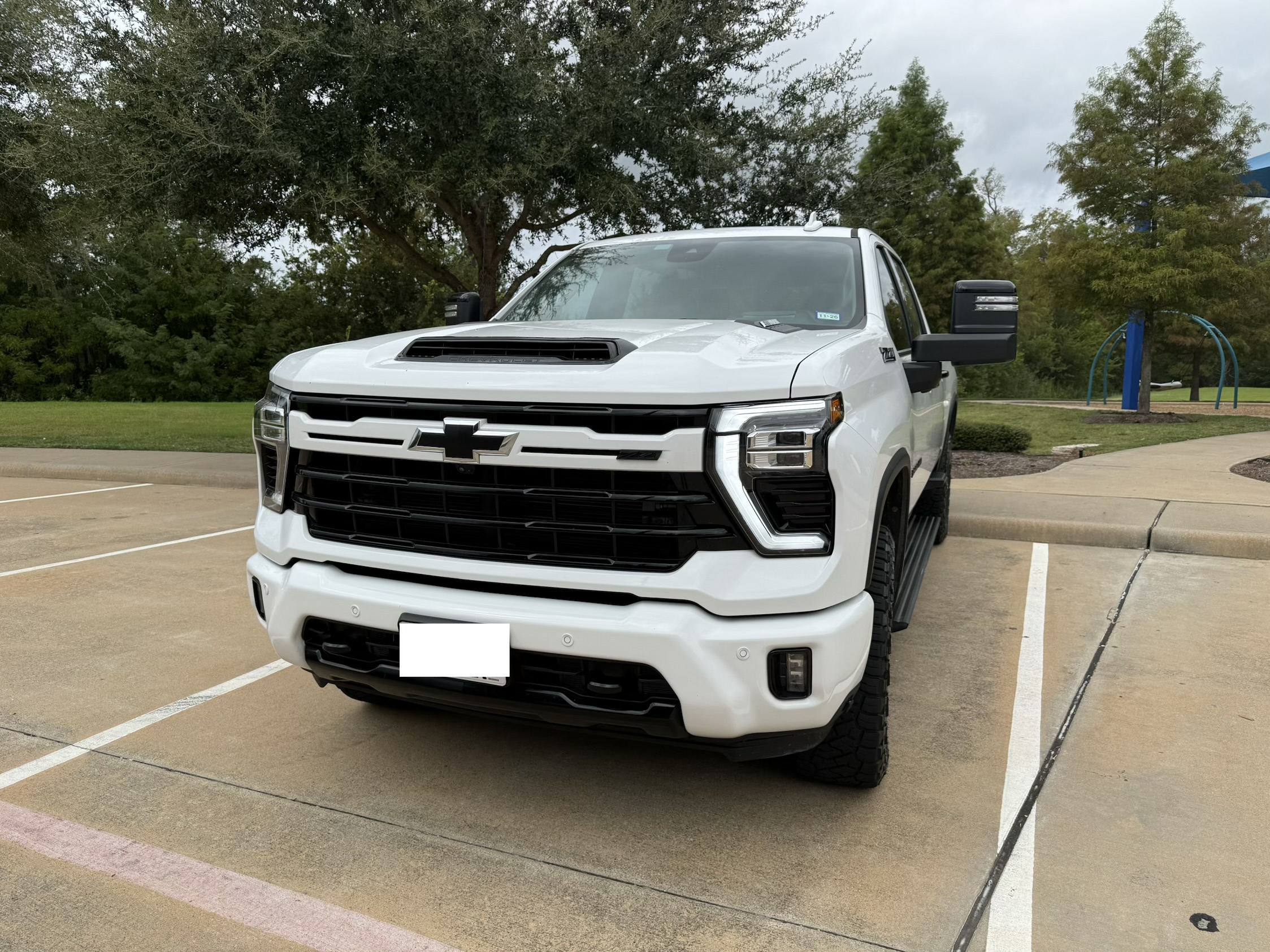 Used 2024 Chevrolet Silverado 3500 LTZ w/ LTZ Plus Package AWD/4WD image 1