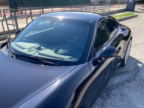 Used 2017 Porsche 911 Carrera image 6