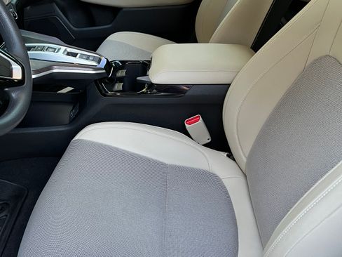 Used 2018 Honda Clarity Plug-In Hybrid image 12