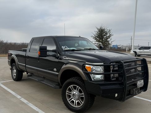 Used 2016 Ford F350 King Ranch image 1