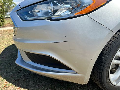 Used 2018 Ford Fusion S image 25