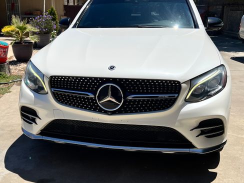 Used 2018 Mercedes-Benz GLC 43 AMG 4MATIC image 4