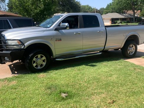 Used 2012 RAM 3500 Laramie image 2