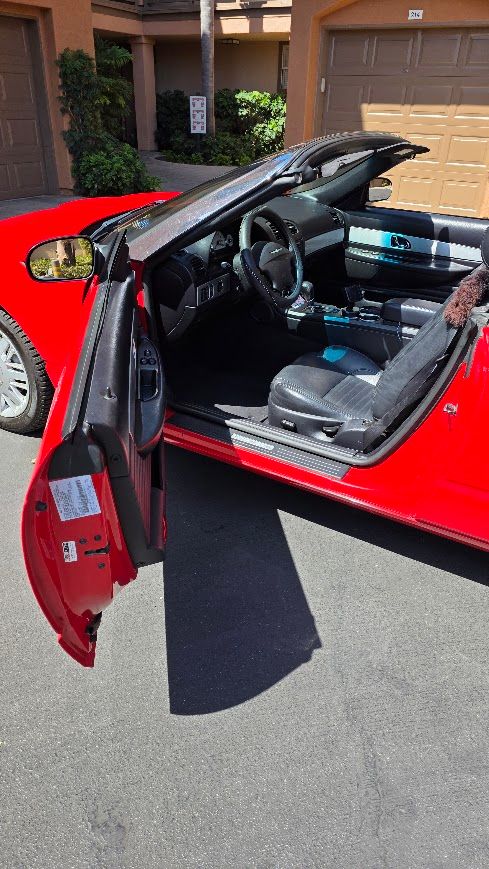 Used 2003 Ford Thunderbird RWD image 5