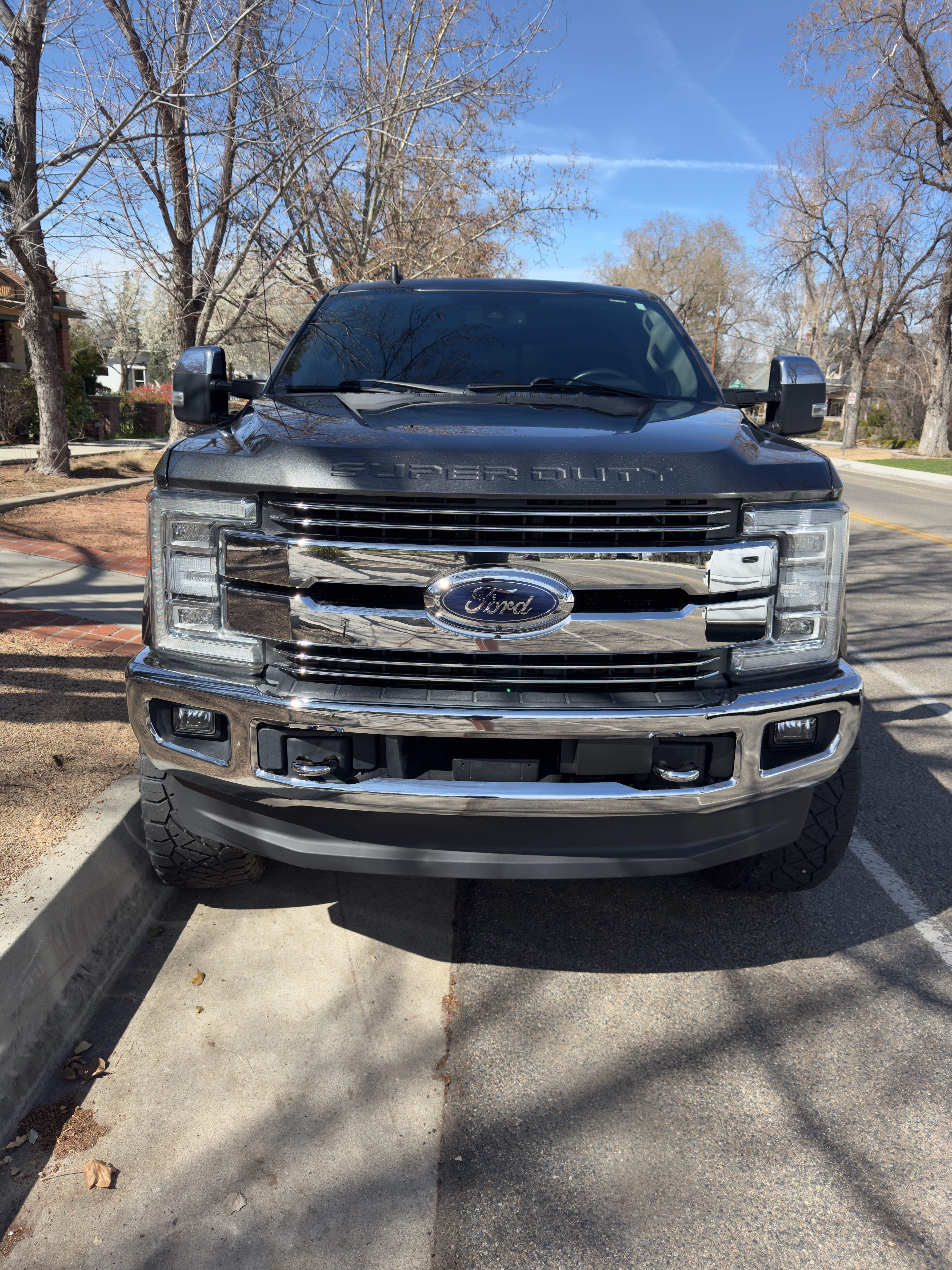 Used 2019 Ford F350 Lariat w/ Lariat Ultimate Package AWD/4WD image 1