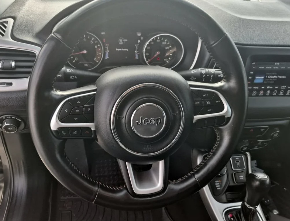 Used 2018 Jeep Compass Limited w/ Navigation Group AWD/4WD image 8