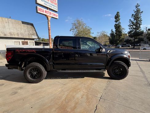 Used 2025 Ford F150 Raptor image 10