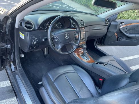 Used 2008 Mercedes-Benz CLK 350 Coupe image 13