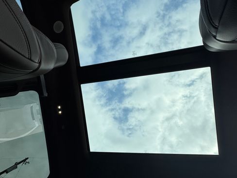 Used 2024 Ford F350 King Ranch w/ Chrome Package image 21