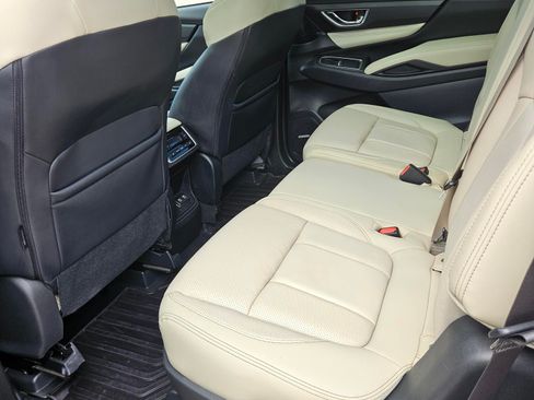 Used 2019 Subaru Ascent Limited w/ Popular Package #2 image 2