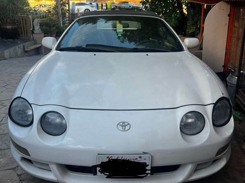 Used 1998 Toyota Celica GT FWD image 1