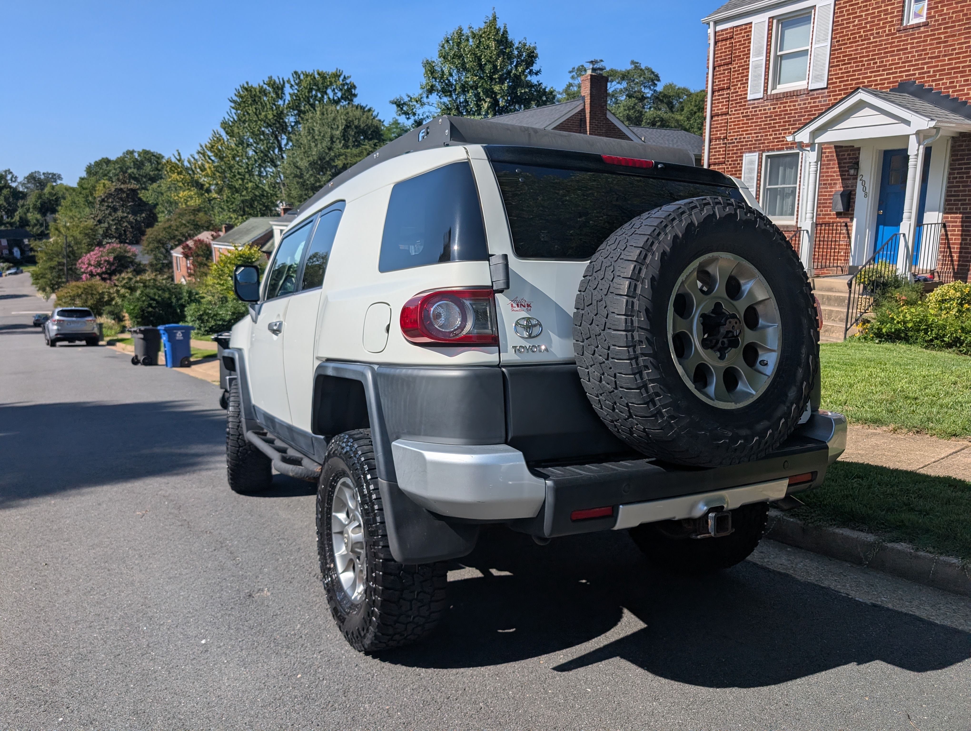 Used 2012 Toyota FJ Cruiser 4WD w/ Upgrade Pkg image 14
