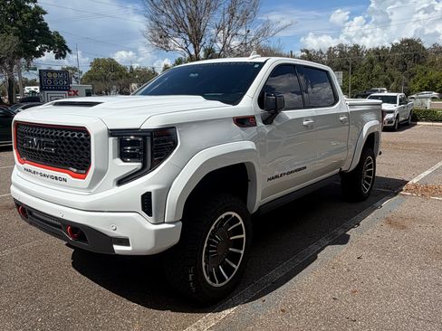 Used 2025 GMC Sierra 1500 AT4 w/ AT4 Premium Package image 9