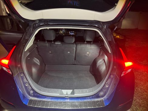 Used 2022 Nissan Leaf SV Plus image 14