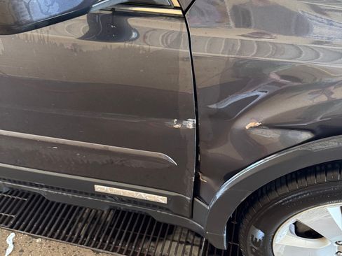 Used 2011 Subaru Outback 2.5i Premium image 9