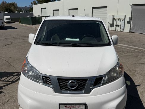 Used 2017 Nissan NV200 SV w/ Technology Package FWD image 11