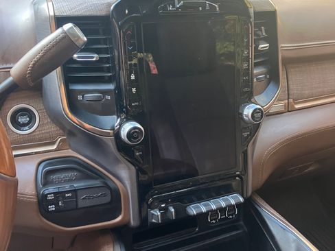 Used 2021 RAM 3500 Limited image 12