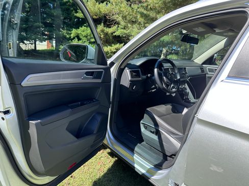 Used 2018 Volkswagen Atlas SE image 8