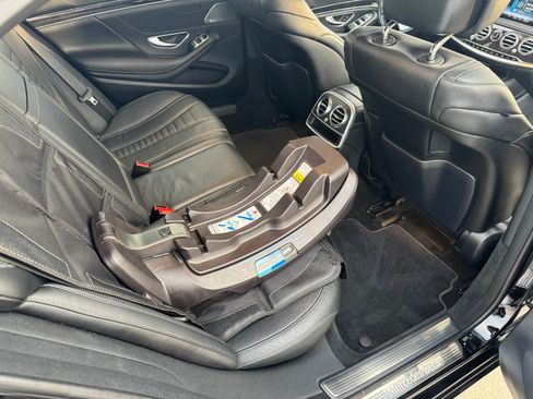 Used 2020 Mercedes-Benz S 560 4MATIC Sedan image 14