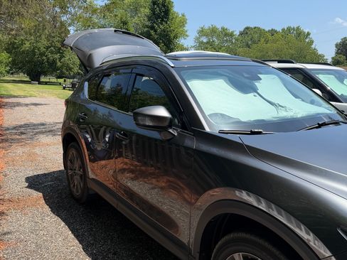 Used 2020 MAZDA CX-5 Grand Touring w/ GT Premium Package FWD image 4